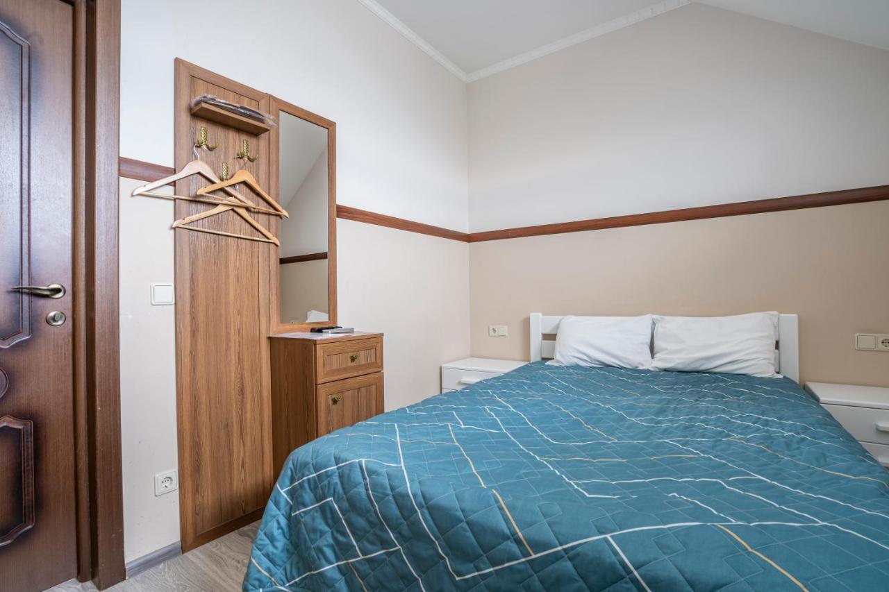 Inn Okolitsya Protsev Ngoại thất bức ảnh