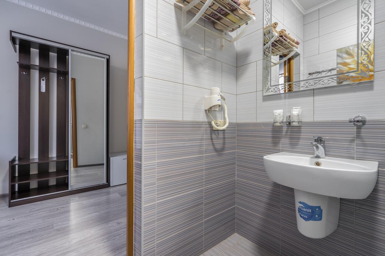 Inn Okolitsya Protsev Ngoại thất bức ảnh