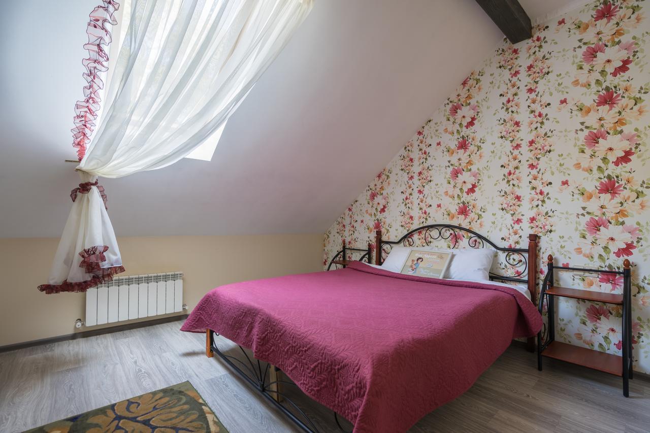Inn Okolitsya Protsev Ngoại thất bức ảnh
