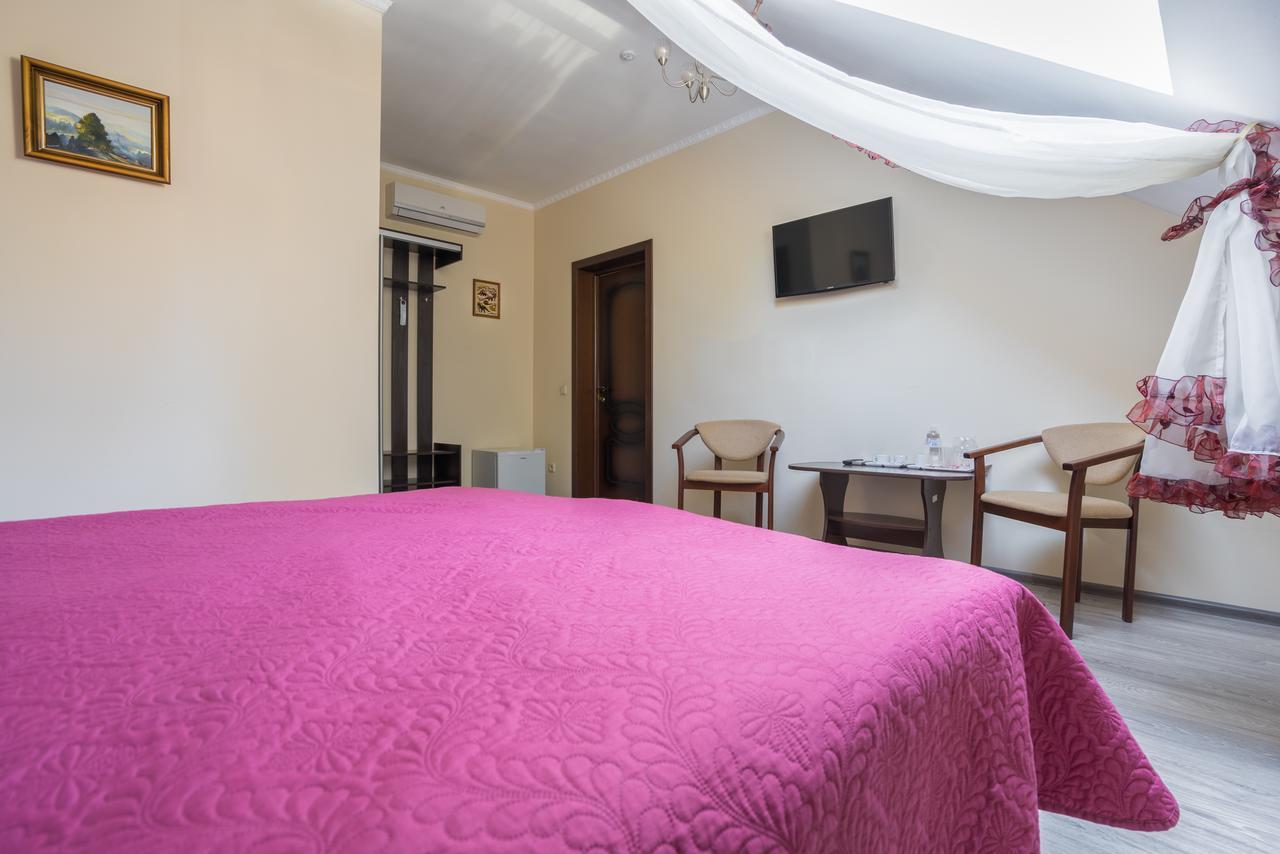 Inn Okolitsya Protsev Ngoại thất bức ảnh
