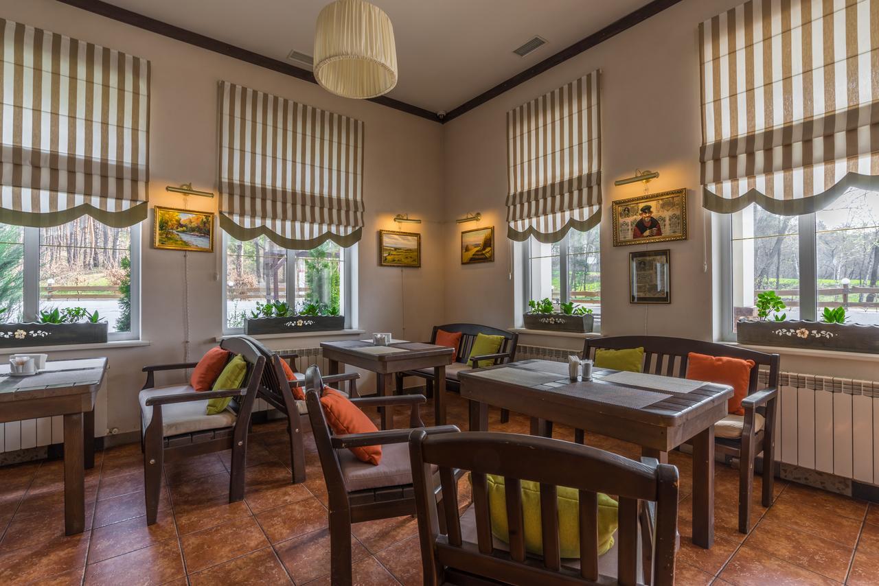 Inn Okolitsya Protsev Ngoại thất bức ảnh