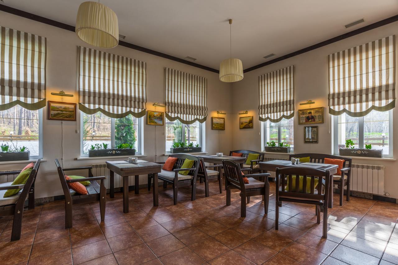 Inn Okolitsya Protsev Ngoại thất bức ảnh
