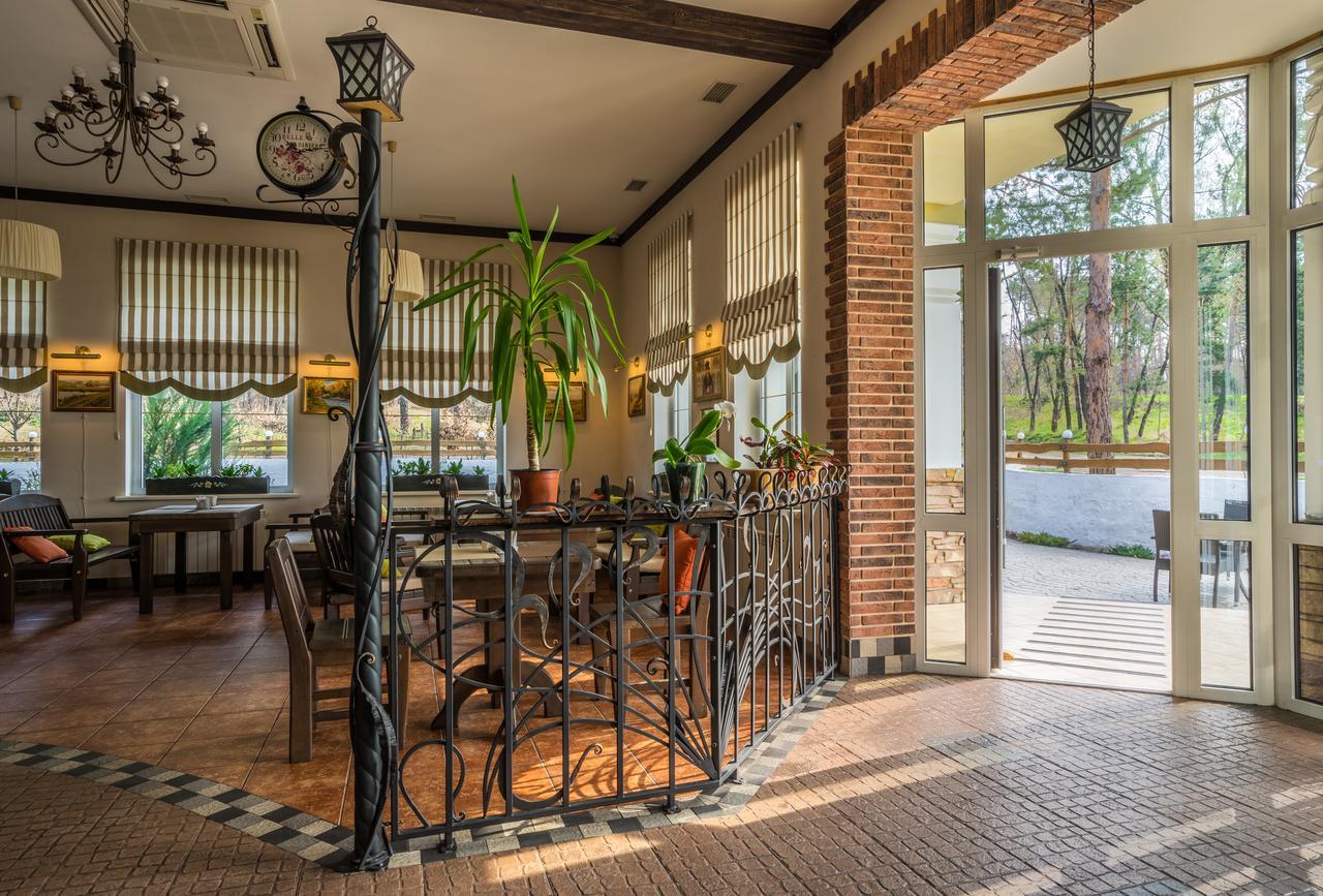 Inn Okolitsya Protsev Ngoại thất bức ảnh